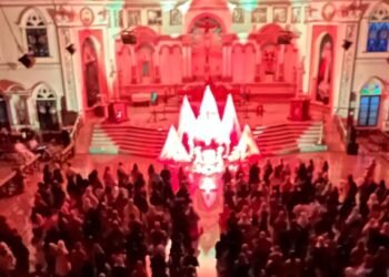 നോമ്പുകാല ആചരണം; പുതുക്കുറിച്ചി ഇടവകയിലെ യുവജനങ്ങൾ തെയ്സെ പ്രയർ നടത്തി