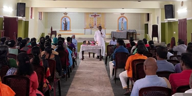 കൊച്ചുതോപ്പ് ഇടവകയിൽ ബിസിസി ഭാരവാഹികൾക്കും ശുശ്രുഷ പ്രതിനിധികൾക്കും വേണ്ടിയുള്ള പരിശീലനം നടന്നു