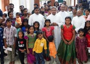 കുടുംബപ്രേഷിത ശുശ്രൂഷ ലവീത്ത മിനിസ്ട്രിയുമായി ചേര്‍ന്ന് പ്രോ-ലൈഫ് കുടുംബങ്ങളെ ആദരിച്ചു