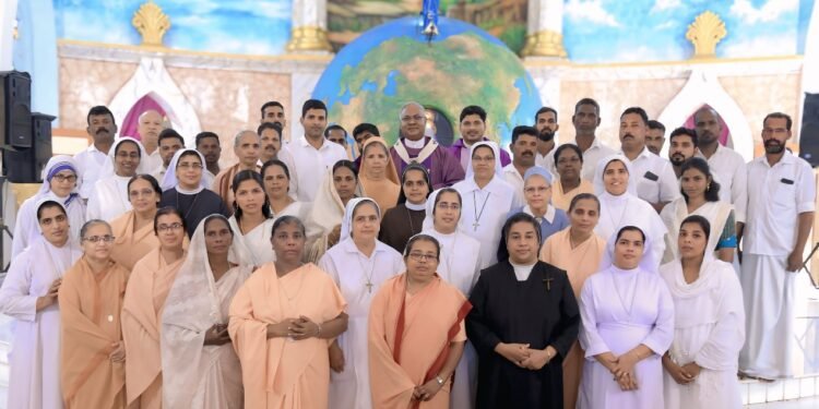 ഇടവക സമൂഹങ്ങൾക്ക് കഴിവുകളെ തിരിച്ചറിഞ്ഞ് വെല്ലുവിളികളെ അതിജീവിക്കാനാകണം; വള്ളവിള ഇടവകയിലെ ഹോം മിഷൻ രണ്ടാംഘട്ട സമാപനത്തിൽ തോമസ് ജെ. നെറ്റോ മെത്രാപ്പോലീത്ത