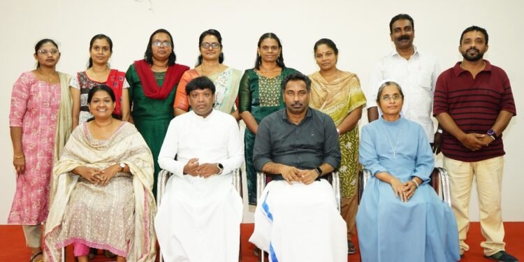 വിദ്യാഭ്യാസ ശുശ്രൂഷ നേതൃത്വ പരിശീലന ക്ലാസ്സ് സംഘടിപ്പിച്ചു; അതിരൂപത സമിതിയിൽ പുതിയ നേതൃത്വം