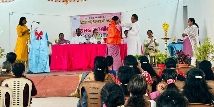 പേട്ട ഫൊറോനയിൽ സാമൂഹ്യ ശുശ്രൂഷ സ്വയം സഹായ സംഘങ്ങളുടെ വാർഷികവും വനിതാദിനവും ആഘോഷിച്ചു