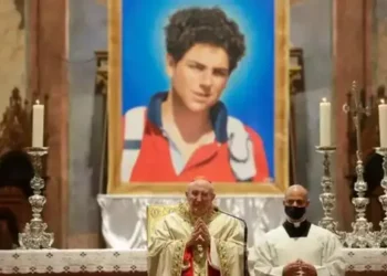 ഫ്രാന്സിസ് മാർപാപ്പായുടെ വിയോഗം: വാഴ്ത്തപ്പെട്ട കാർലോ അക്യുട്ടിസിന്റെ വിശുദ്ധ പദവി പ്രഖ്യാപനം മാറ്റിവച്ചു