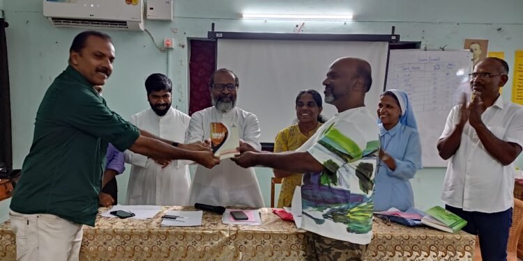 അതിരൂപത ബി.സി.സി. കമ്മീഷന്‍ ഡയറക്ടറി പ്രകാശനം ചെയ്തു