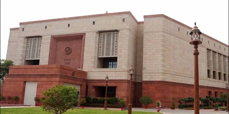 വഖഫ് ഭേദഗതി ബിൽ രാജ്യസഭയും പാസാക്കി; രാഷ്ട്രപതി അംഗീകരിക്കുന്നതോടെ നിയമമാകും, മുനമ്പത്ത് ആഹ്ലാദപ്രകടനം