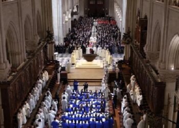 ഫ്രാൻസിൽ വിശ്വാസ വളർച്ച; 10,384 പേർ‌ ഈസ്റ്റർ ദിനത്തിൽ ജ്ഞാനസ്നാനം സ്വീകരിക്കും