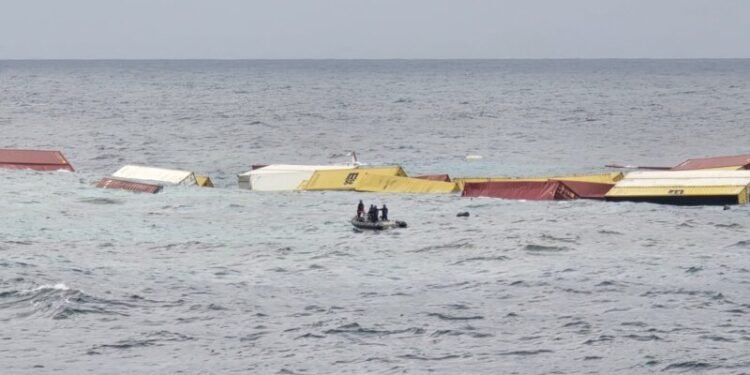 കപ്പല്‍ ദുരന്തം, പ്രതിരോധ നടപടികള്‍ ഊര്‍ജ്ജിതമാക്കണം-കോസ്റ്റല്‍ ഏരിയ ഡവലപ്പ്മെന്റ് ഏജന്‍സി ഫോര്‍ ലിബറേഷന്‍ (CADAL)