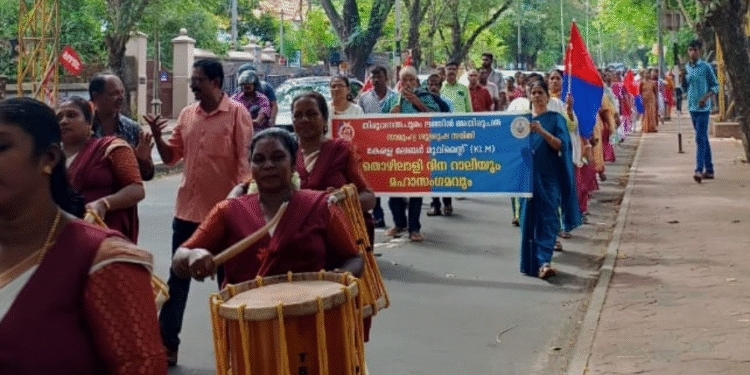 ട്രിവാൻഡ്രം  സോഷ്യൽ സർവീസ് സൊസൈറ്റി  അതിരൂപതയിൽ തൊഴിലാളി ദിനം ആചരിച്ചു