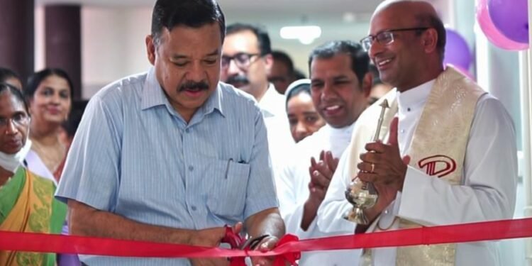 ജൂബിലി മെമ്മോറിയൽ ഹോസ്പിറ്റലിൽ ആധുനിക സൗകര്യങ്ങളോടു കൂടിയ ബർത്ത് സ്യൂട്ട് ഉൾപ്പെടെയുള്ള നവീകരിച്ച ലേബർ റൂം ഉദ്ഘാടനം ചെയ്തു