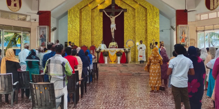 പുല്ലുവിള ഫെറോനയിൽ കുടുംബ ശുശ്രൂഷ കേൾവി സംസാര പരിമിതർക്ക് ആംഗ്യഭാഷ ദിവ്യബലിക്ക്  തുടക്കം കുറിച്ചു