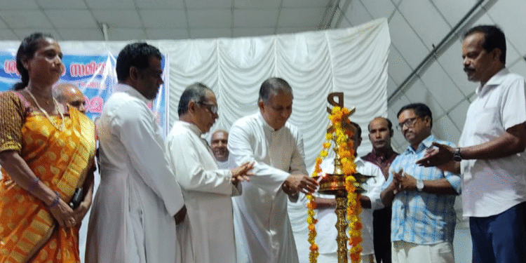 പുതുക്കുറിച്ചി ഫെറോനയിൽ  അൽമായ സംഗമം നടത്തി