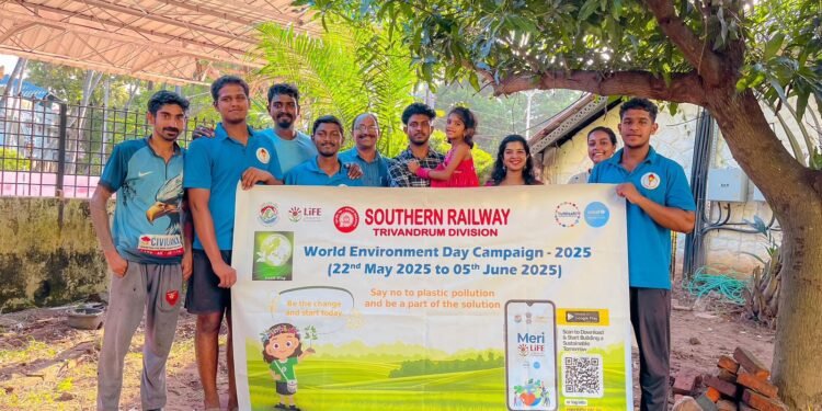 കെസിവൈഎം നെല്ലിയോട് യൂണിറ്റിന്റെ “ഗ്രീൻ ട്രാക്ക്: നെല്ലിയോട് ടു പേട്ട” ശുചീകരണ യജ്ഞം പേട്ട റെയിൽവേ സ്റ്റേഷനിൽ