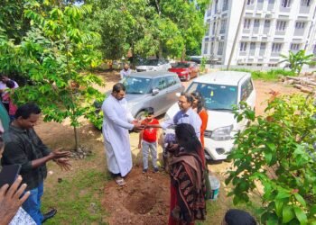 പരിസ്ഥിതി സംരക്ഷണം, പ്ലാസ്റ്റിക് മാലിന്യം തടയൽ; ശ്രീകാര്യം ഇടവകയിൽ ബോധവത്കരണ ക്ലാസ്സ് നടന്നു