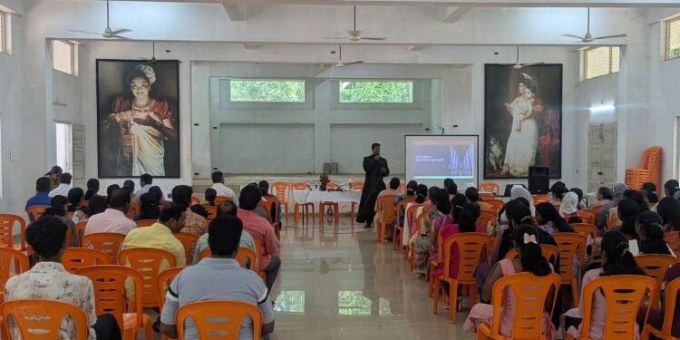 കുട്ടികളുടെ ആധ്യാത്മിക ഗ്രൂപ്പുകളെ സജീവമാക്കാൻ പരിശീലനം നടത്തി പുല്ലുവിള ഫെറോന ബിസിസി കമ്മീഷനും യുവജന ശുശ്രൂഷയും