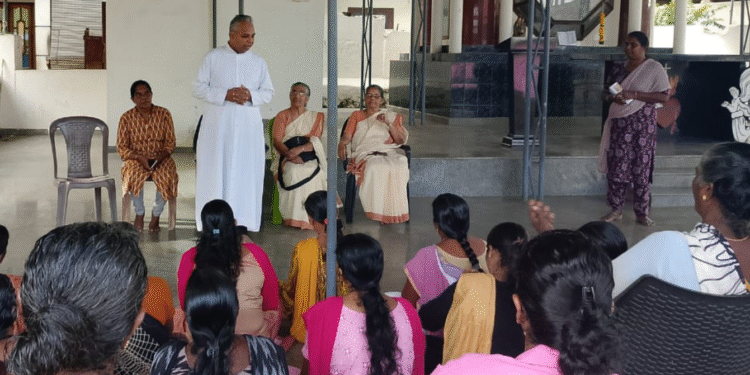 കൊല്ലംകോട് ഇടവകയിൽ നവോമി ഫോറം രൂപീകരിച്ചു