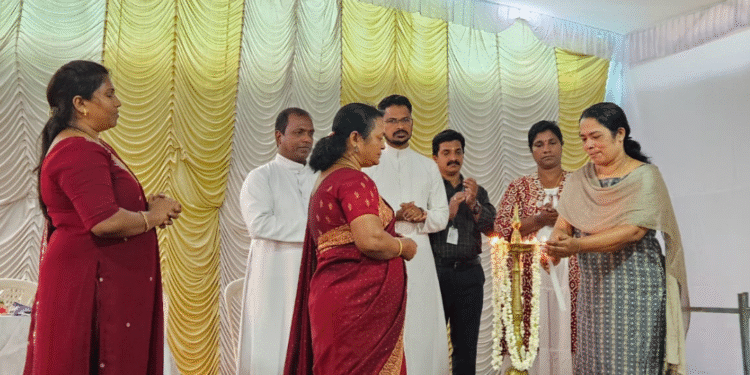 സ്വയംസഹായ സംഘങ്ങൾക്ക് വായ്പ വിതരണ മേള നടത്തി വലിയതുറ ഫൊറോന സാമൂഹ്യ ശുശ്രൂഷ സമിതി