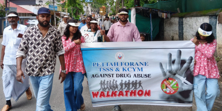 പേട്ട ഫെറോനയിൽ ലഹരിക്കെതിരെ വാക്കത്തോൺ സംഘടിപ്പിച്ചു