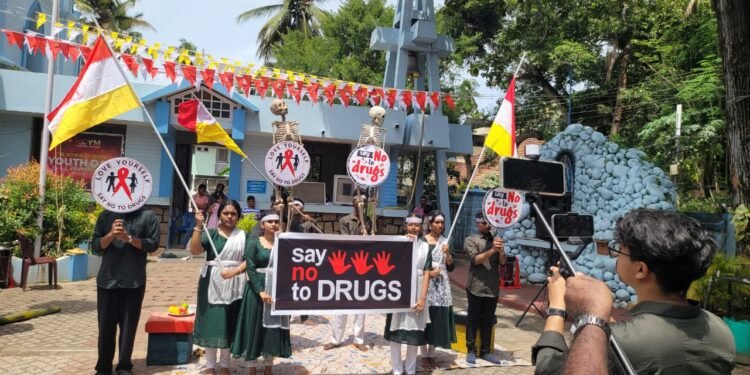 ‘പ്രത്യാശയുടെ ദീപസ്തംഭമാവുക’; പേട്ട ഇടവകയിൽ യുവജനദിനം ആഘോഷിച്ചു