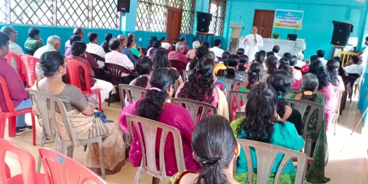 പേ ട്ട ഫൊറോന സാമൂഹ്യ ശുശ്രൂഷാ സമിതി വിവിധ ശുശ്രൂഷ സമിതികൾക്കായി പഠന കളരി സംഘടിപ്പിച്ചു