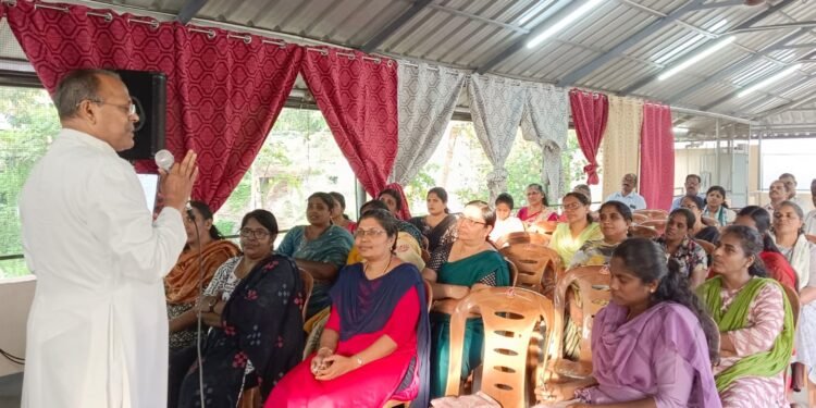 പുതിയതുറ ഇടവകയിൽ യൂണിറ്റ് തലത്തിൽ ദിവ്യബലിയെക്കുറിച്ച് ക്ലാസ്സുകൾ നടത്തി