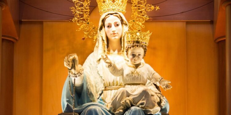 ‘ഔര്‍ ലേഡി ഓഫ് അറേബ്യ’ എന്ന പേരില്‍ എല്ലാ ഗള്‍ഫ് രാജ്യങ്ങളുടെയും പ്രത്യേക മധ്യസ്ഥയായി പരിശുദ്ധ മറിയത്തെ വത്തിക്കാന്‍ അംഗീകരിച്ചു