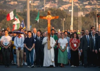 ‘വിശ്വാസം പകർന്നുനൽകി ലോകത്തെ മെച്ചപ്പെടുത്തൂ’: യുവജനങ്ങളോട് ലിയോ പതിനാലാം പാപ്പയുടെ ആഹ്വാനം