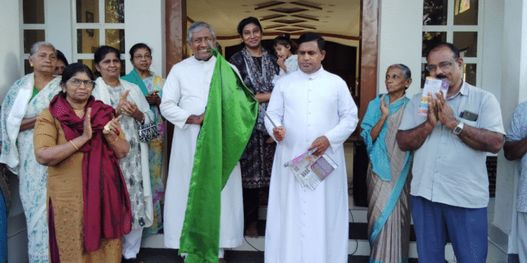 വട്ടിയൂർക്കാവ് ഫൊറോനയിൽ അജപാലന ശുശ്രൂഷയും ഫിയാത്ത് മിഷനും പാപ്പിറസ് പദ്ധതിക്കായുള്ള പേപ്പർ ശേഖരണം നടത്തി