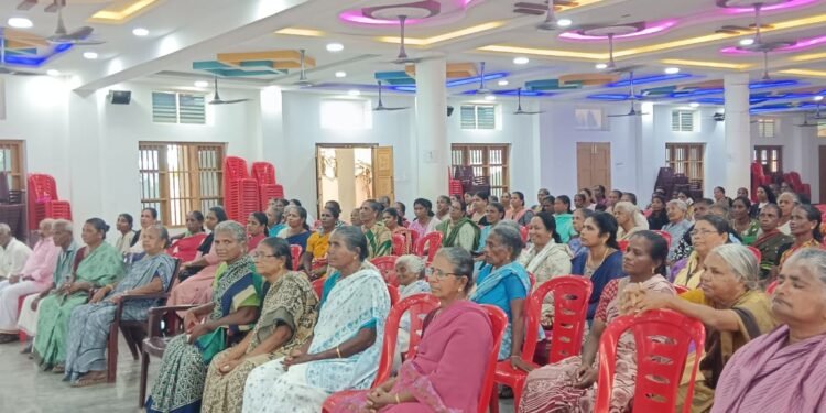 അഞ്ചുതെങ്ങ് ഫൊറോനയിൽ കുടുംബ ശുശ്രൂഷ വിധവകൾ, വിഭാര്യർ, ഏകസ്ഥർ എന്നിവരുടെ സംഗമം നടത്തി