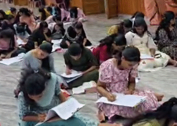 ചിന്നത്തുറ ഇടവക സമ്പൂർണ്ണ ബൈബിൾ എഴുതി വിശുദ്ധ യുദാ തദ്ദേവൂസിന്റെ തിരുനാൾ ദിനമാഘോഷിച്ചു