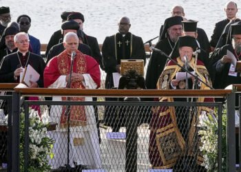 നിഖ്യാ സൂനഹദോസിന്റെ 1700-ാം വാർഷികം പ്രമാണിച്ച് ലെയോ പാപ്പയോടൊപ്പം വിവിധ സഭാതലവന്മാരുടെ പ്രാര്ത്ഥന