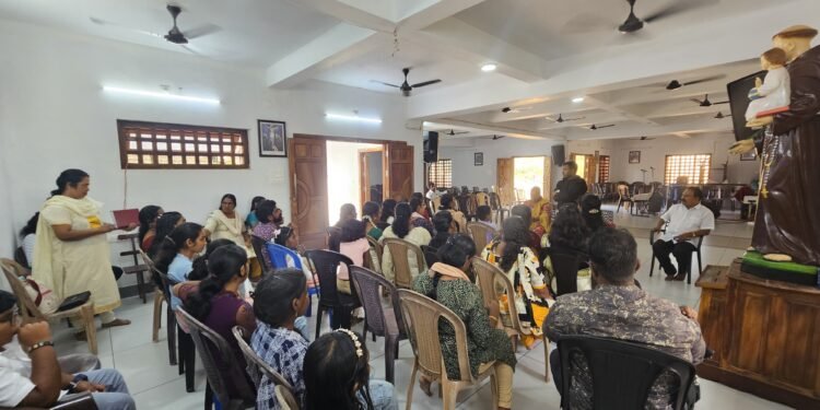 വിദ്യാഭ്യാസ പുരോഗതിയ്ക്കായി മാതാപിതാക്കളുടെ കൂടിവരവ് നടത്തി ചെറുവെട്ടുകാട് ഇടവക