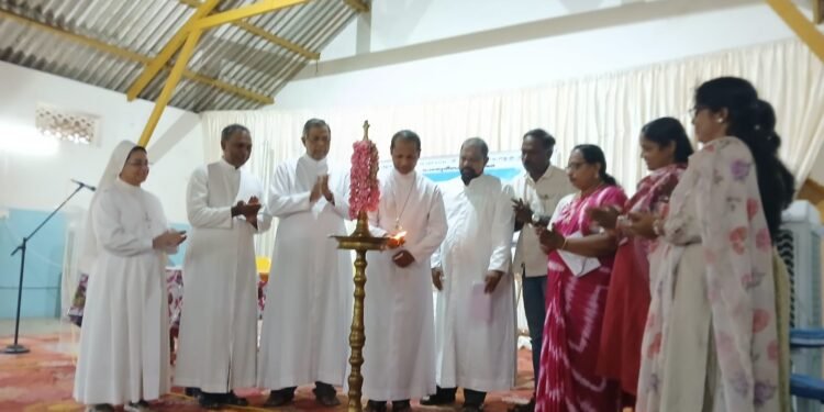 ടേക്ക് – ഓഫ് 2025; പുതുക്കുറിച്ചി ഫൊറോന വിദ്യാഭ്യാസ ശുശ്രൂഷ പൊതുവിജ്ഞാന പരീക്ഷയ്ക്ക് തുടക്കം കുറിച്ചു