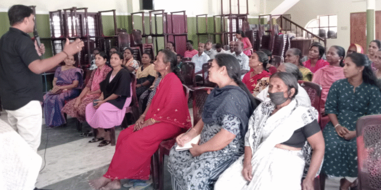 കൊച്ചുതോപ്പ് ഇടവകയിൽ വിദ്യാഭ്യാസ ശുശ്രൂഷ സമിതി രക്ഷാകർത്താക്കൾക്ക് ബോധവത്ക്കരണ ക്ലാസ് നടത്തി