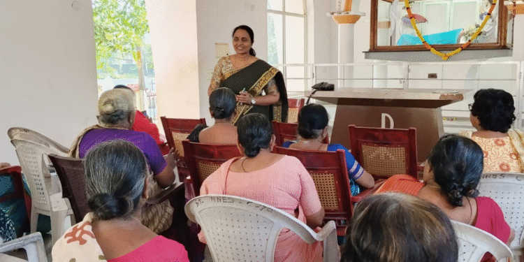 തോപ് ഇടവകയിൽ വിദ്യാഭ്യാസ ശുശ്രൂഷ ‘ഗുഡ് പാരന്റിങ്’ ക്ലാസ് നടത്തി