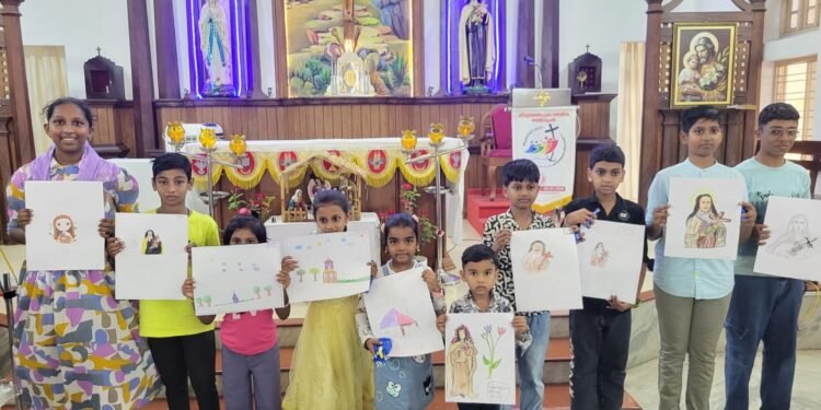 വട്ടിയൂർക്കാവ് ലിറ്റിൽ ഫ്ലവർ ഇടുക വിശുദ്ധ കൊച്ചുത്രേസ്യയുടെ  ഛായാചിത്രം വരയ്ക്കുന്ന മത്സരം സംഘടിപ്പിച്ചു