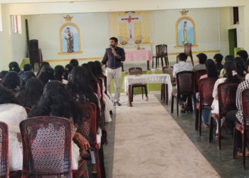 കൊച്ചുതോപ്പ് ഇടവകയിൽ വിദ്യാഭ്യാസ ശുശ്രൂഷ സമിതിയുടെ നേതൃത്വത്തിൽ പരീക്ഷ മുന്നൊരുക്ക ക്ലാസ്സ് നടത്തി