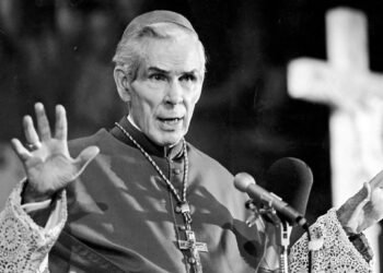 ആര്ച്ച് ബിഷപ്പ് ഫുള്ട്ടന് ജെ ഷീന്റെ വാഴ്ത്തപ്പെട്ട പദവിയ്ക്കു വത്തിക്കാന്റെ അംഗീകാരം