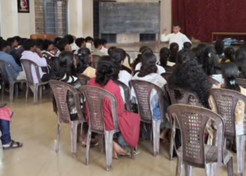 ‘ഉറവയിലേക്ക്’; മതബോധന വിദ്യാർഥികൾക്ക് ക്ലാസുകളൊരുക്കി പുല്ലുവിള ഇടവക മതബോധന സമിതി