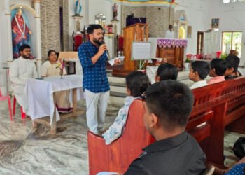 CHRISTUS FORTIS; നെല്ലിയോട് ഇടവകയിൽ പരീക്ഷ ഒരുക്ക ക്ലാസ് സംഘടിപ്പിച്ചു