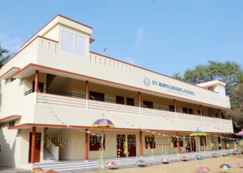 വെട്ടുകാട് സെന്റ് മേരീസ് എൽ പി സ്കൂളിൽ പുതിയ മന്ദിരം ഉദ്ഘാടനം ചെയ്തു