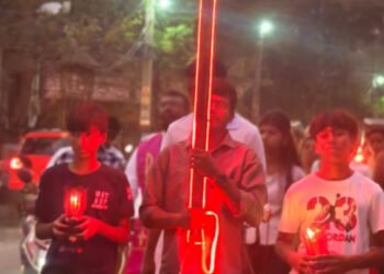 ‘കാൽവരിയിലേക്ക്’; കെ.സി.വൈ.എം. തിരുവനന്തപുരം അതിരൂപതാ സമിതിയും, പുതുക്കുറിച്ചി ഫെറോന സമിതിയും സംയുക്തമായി കുരിശിന്റെ വഴി നടത്തി