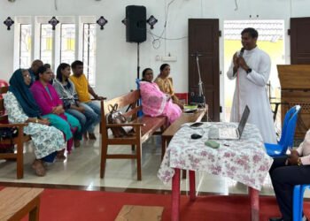 കഴക്കൂട്ടം സെന്റ് ജോസഫ് ഇടവക വിദ്യാഭ്യാസ സമിതി ‘ഗുഡ് പാരന്റിങ്’ ക്ലാസ് സംഘടിപ്പിച്ചു