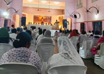 മാമ്പള്ളി ഇടവകയിൽ പെസഹാചരണം ബി.സി.സി വാർഡ് തലത്തിൽ  സംഘടിപ്പിച്ചു