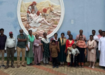 പോത്തൻകോട് ഇടവക നോമ്പാചരണത്തിന്റെ ഭാഗമായി അഗതി മന്ദിരം സന്ദർശിച്ചു