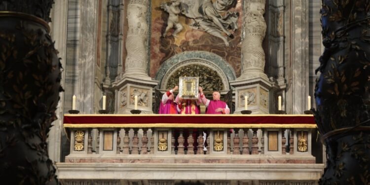 വെറോനിക്കയുടെ തൂവാല നാളെ വിശുദ്ധ പത്രോസിന്റെ ബസിലിക്കയില് പ്രദർശിപ്പിക്കും