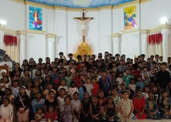 കഴക്കൂട്ടം ഫെറോന കരസ്മാറ്റിക് ടീമിന്റെ നേതൃത്വത്തിൽ ക്രിസ്റ്റിൻ ധ്യാനം സംഘടിപ്പിച്ചു