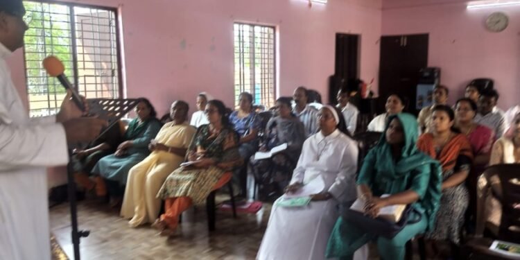 അഞ്ചുതെങ്ങ് ഫെറോന ബിസിസി കമ്മിഷൻ വചന വിചിന്തന പരിശീലന ക്ലാസ് നടത്തി