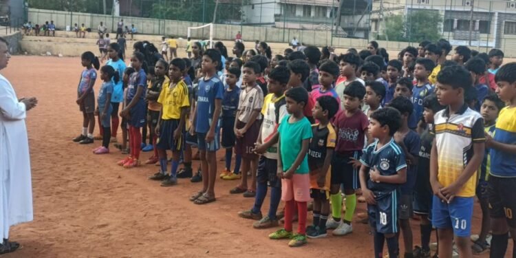 പുല്ലുവിള ഇടവകയിൽ വിദ്യാഭ്യാസ ശുശ്രുഷ സമിതി ഫുട്ബോൾ പരിശീലന ക്യാമ്പിന്‌ തുടക്കംകുറിച്ചു