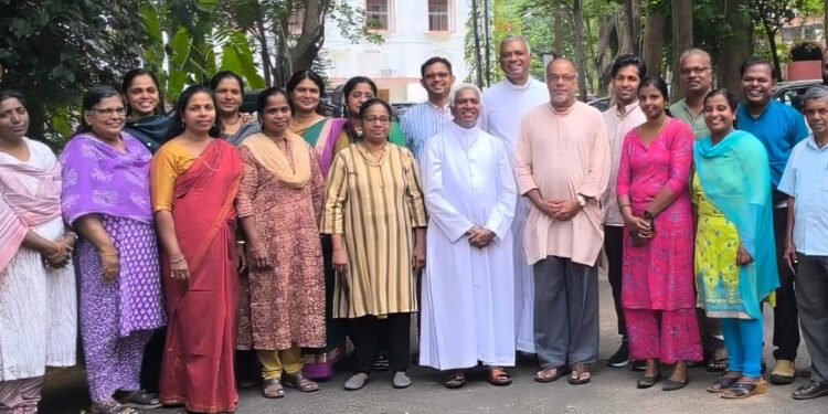 അതിരൂപത അൽമായ ശുശ്രൂഷ റിസോഴ്സ് ടീം അംഗങ്ങൾക്കുള്ള തുടർ പരിശീലനം ആരംഭിച്ചു