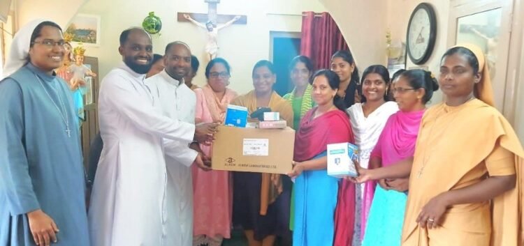 സാന്ത്വനം ആരോഗ്യ സമൃദ്ധി; മെഡിക്കൽ ഉപകരണ വിതരണവും വോളണ്ടിയർ പരിശീലനവും നടന്നു